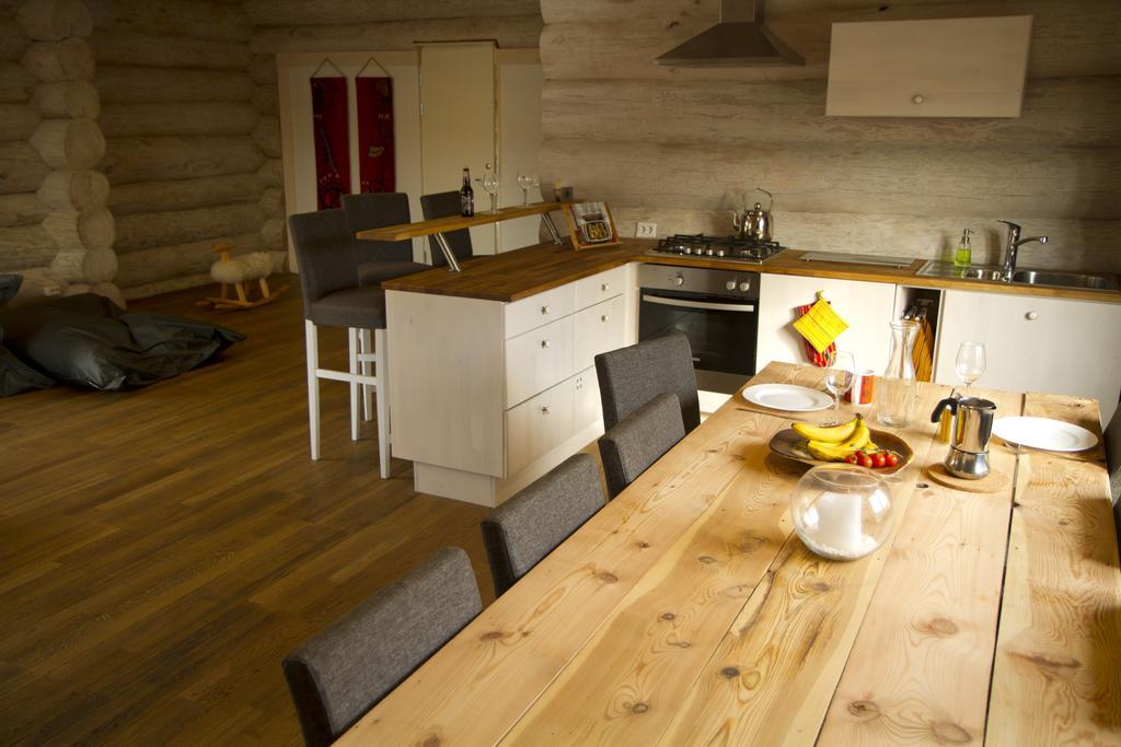 Humala Holiday Home Kohila Quarto foto